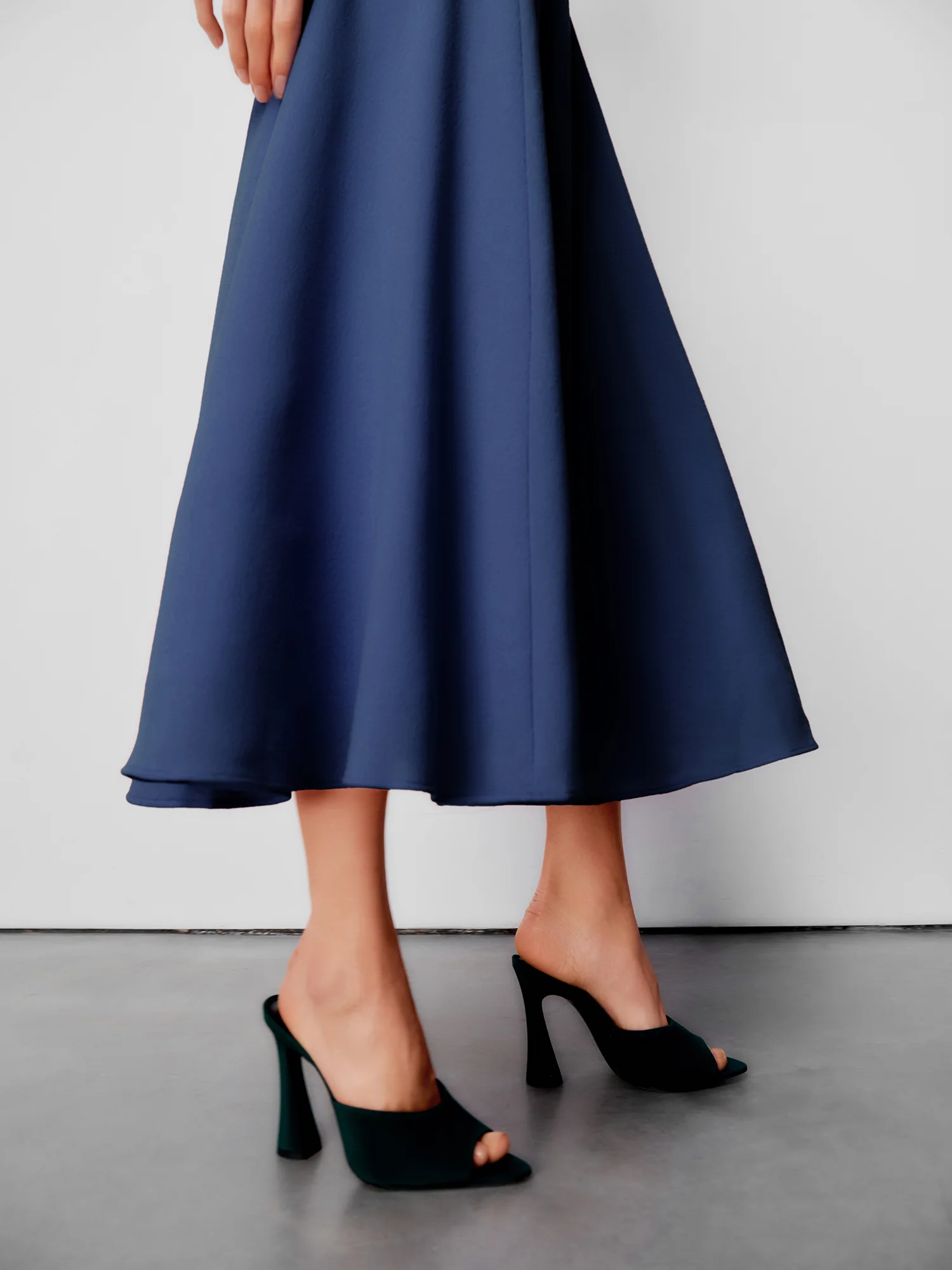 Ahana Navy Short Sleeve Dress - Image 9