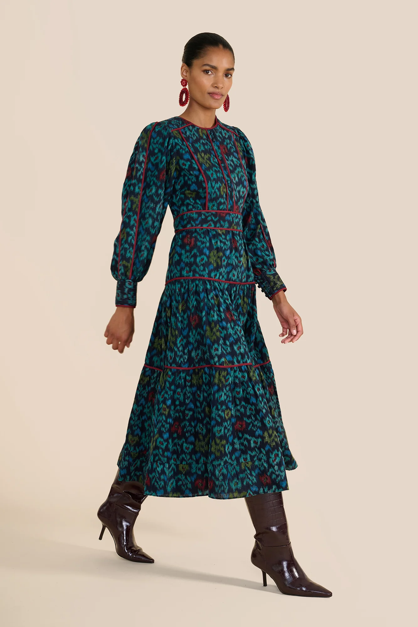 Evelyn Floral iKAT Dress - Image 4