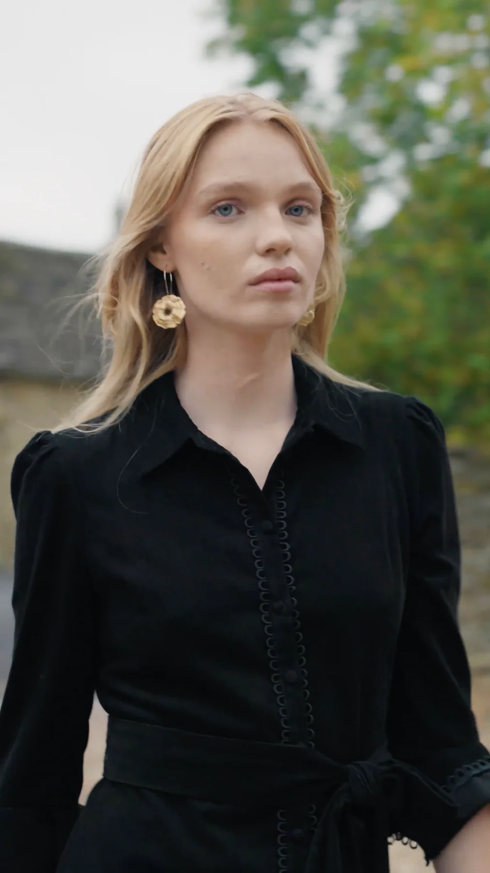Nalini Black Dress - Image 6