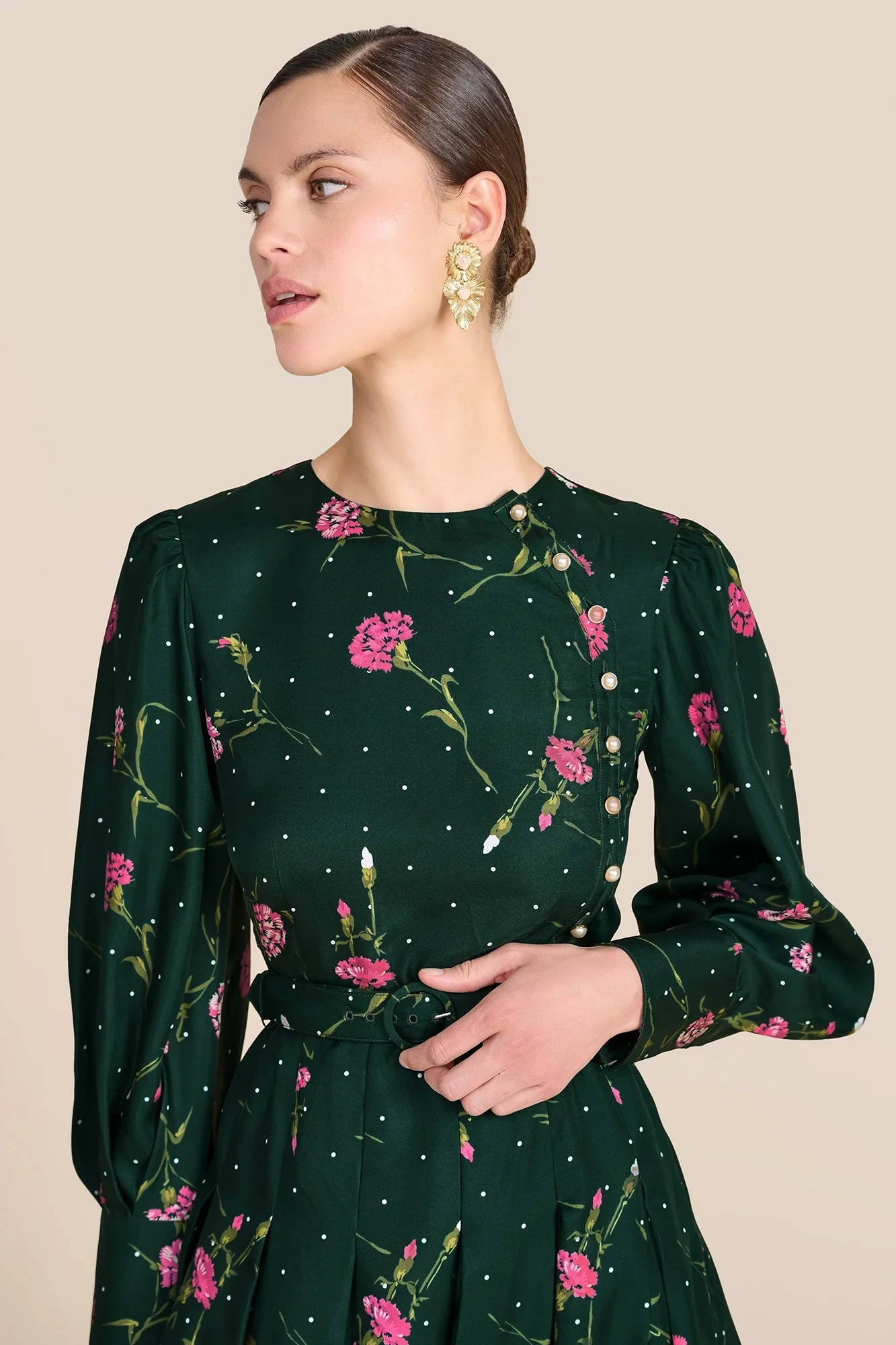 Odette Evergreen Carnation Dress - Image 3