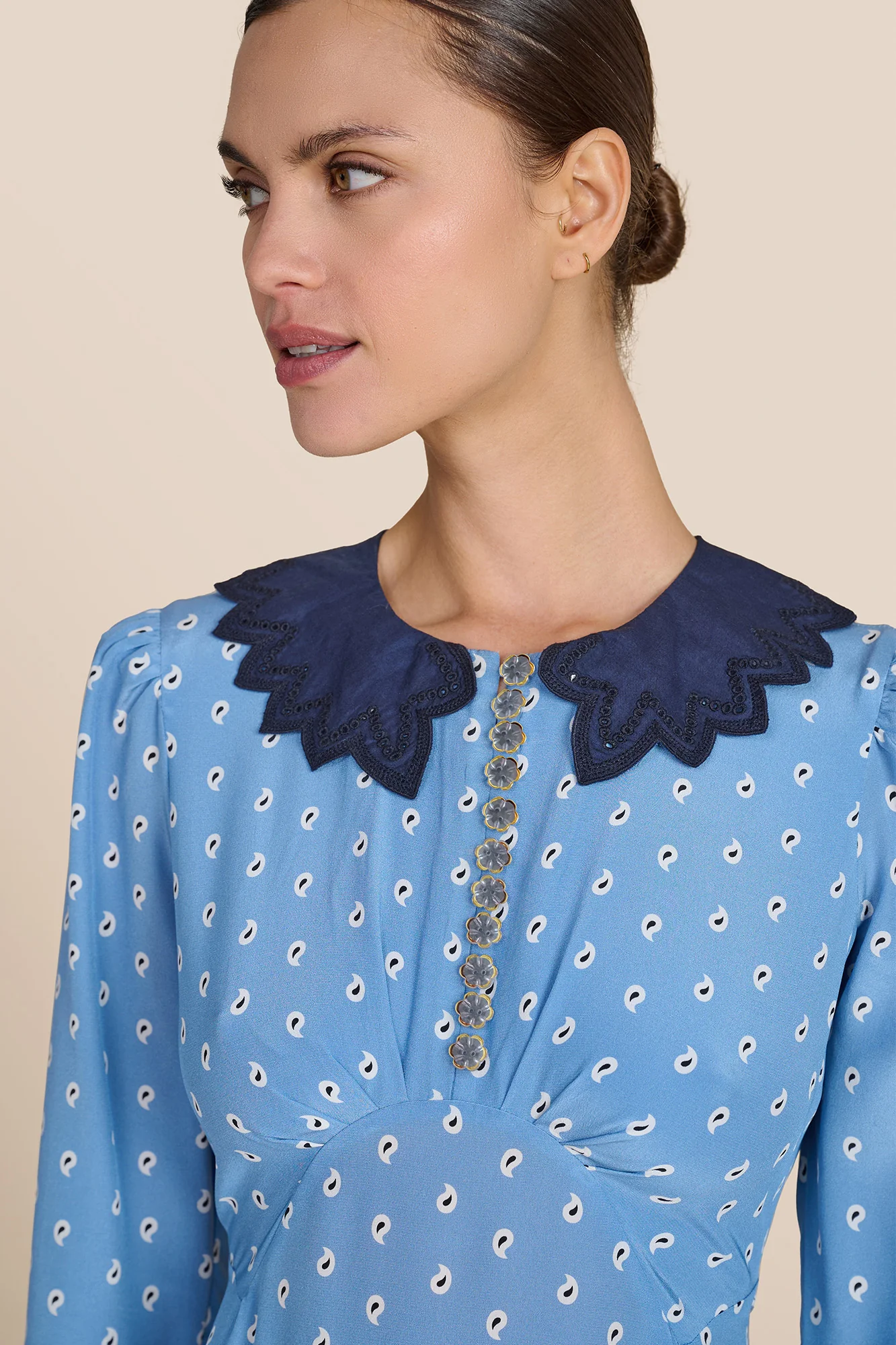 Romy Chambre Paisley Dress - Image 3