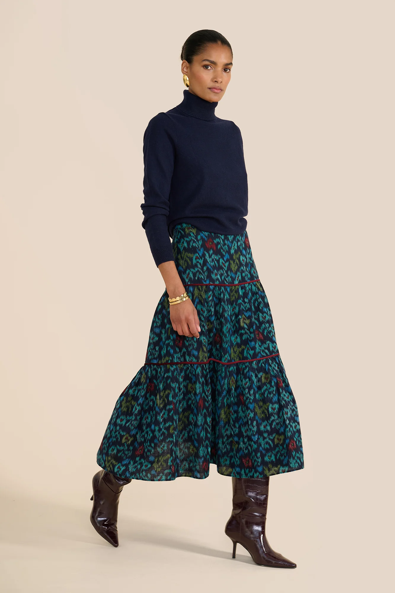 Rosa Floral iKAT Skirt - Image 2